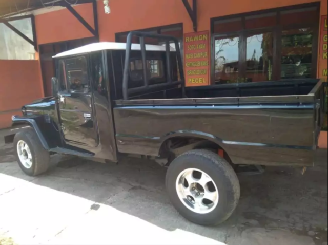 1980 Black Toyota Land Cruiser Standard Cab Pickup