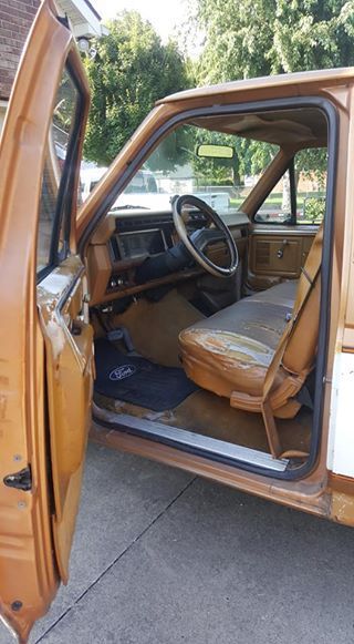 1980 Gold white Ford F-150 Step Side