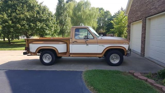 1980 Gold white Ford F-150 Step Side