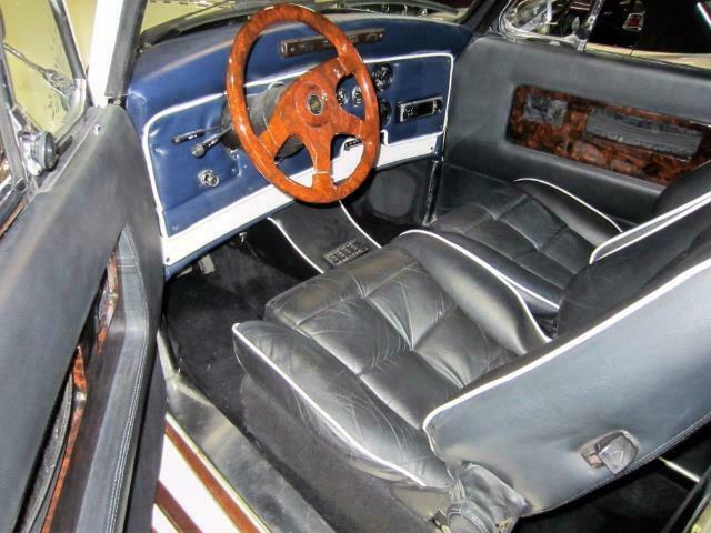 1980 White Ford Clenet --