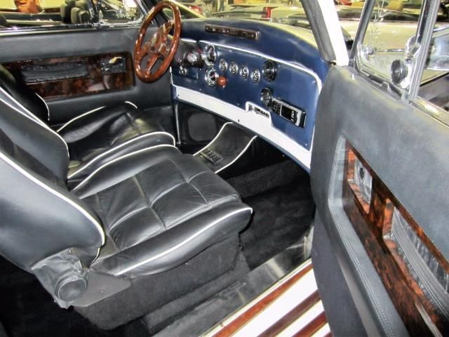 1980 White Ford Clenet --