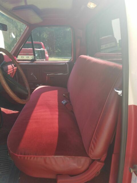 1980 Red Ford F-100 Crew Cab Pickup