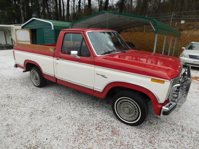 1980 Red/White Ford F-100 Standard Cab Pickup