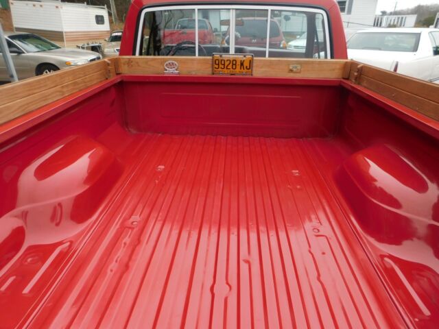 1980 Red/White Ford F-100 Standard Cab Pickup