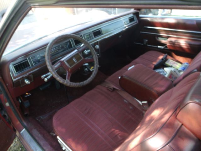 1980 Ford Crown Victoria Sedan