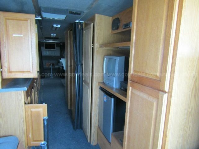 1980 White GMC t8h203 bus