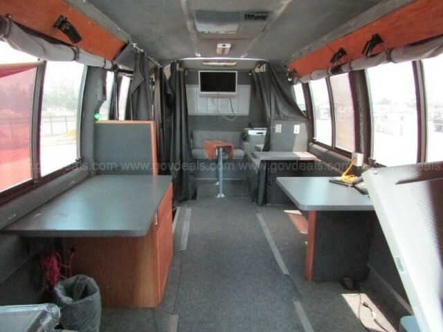 1980 White GMC t8h203 bus