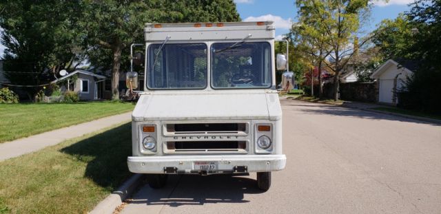1980 White Chevrolet G30 Van