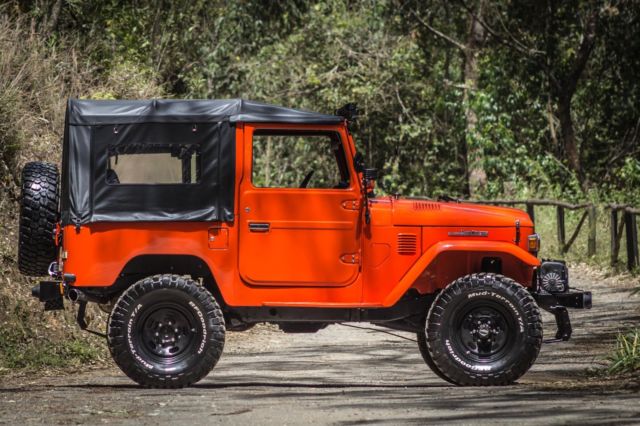 1980 -- Toyota Land Cruiser FJ40 --