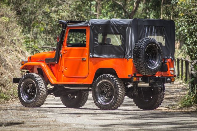 1980 -- Toyota Land Cruiser FJ40 --