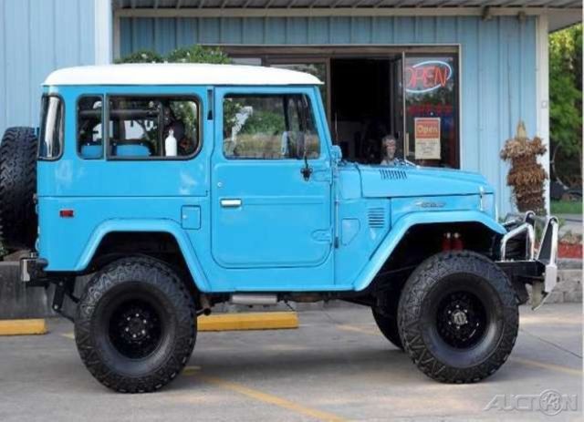 1980 Blue Toyota Land Cruiser SUV