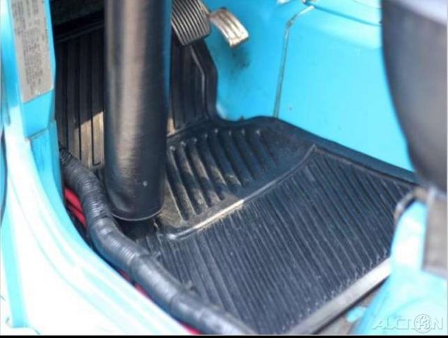 1980 Blue Toyota Land Cruiser SUV