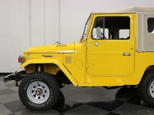 1980 Yellow Toyota FJ40