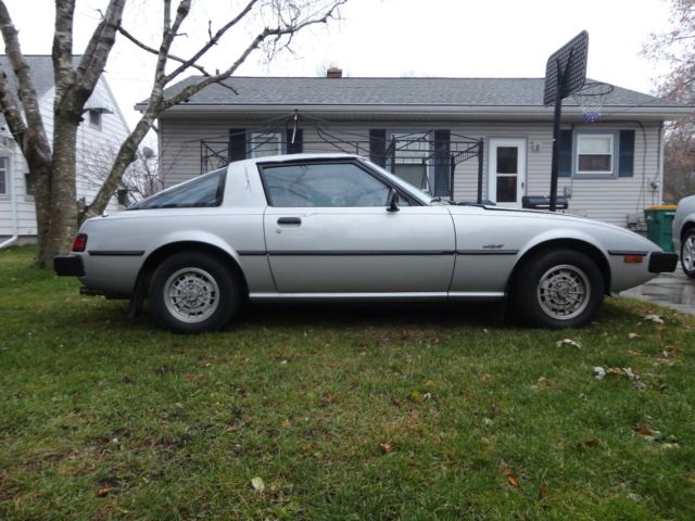 1980 Silver Mazda RX-7 Coupe