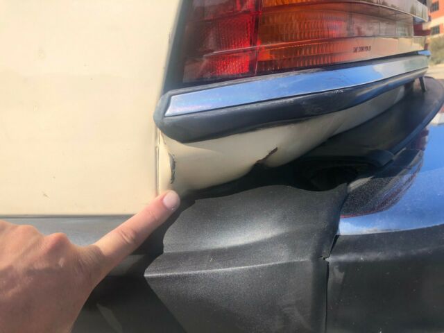 1980 Cream Mercedes-Benz 300-Series Coupe