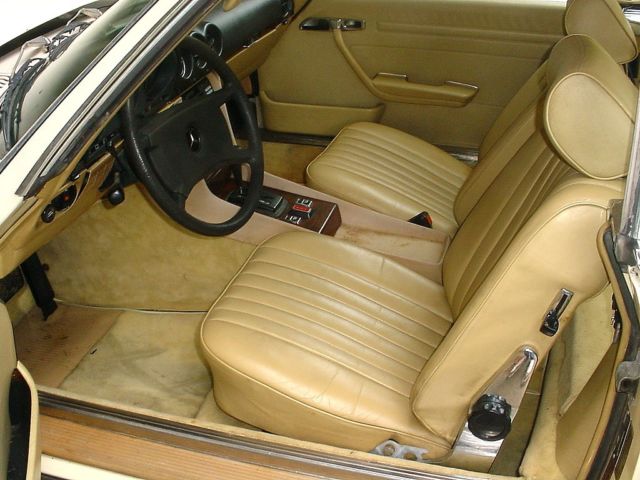 1980 Beige Mercedes-Benz 400-Series Convertible