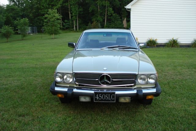1980 maroon Mercedes-Benz SL-Class Coupe