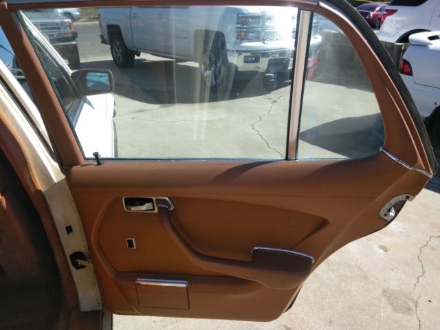 1980 Tan Mercedes-Benz 300-Series 4 door