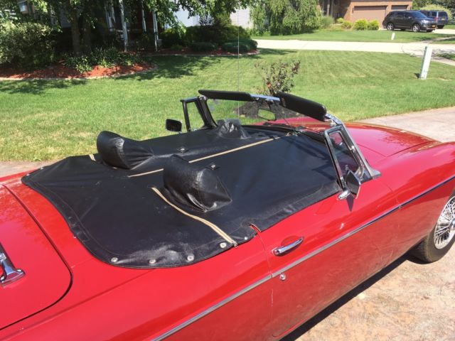 1980 Red MG MGB