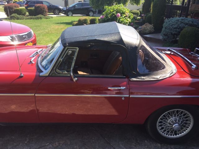 1980 Red MG MGB