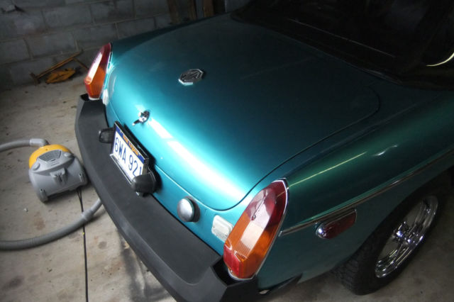 1980 Teal MG MGB CONVERTIBLE