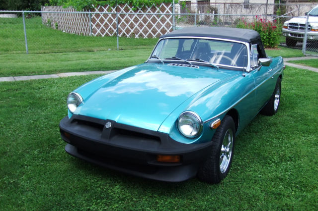 1980 Teal MG MGB CONVERTIBLE