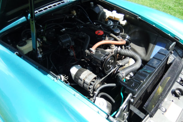1980 Teal MG MGB CONVERTIBLE