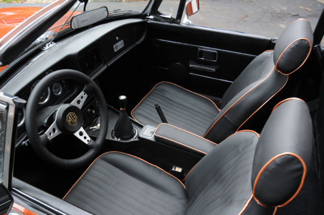 1980 Bronze Metalic MG MGB Convertible