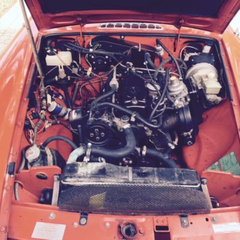 1980 orange/red MG MGB