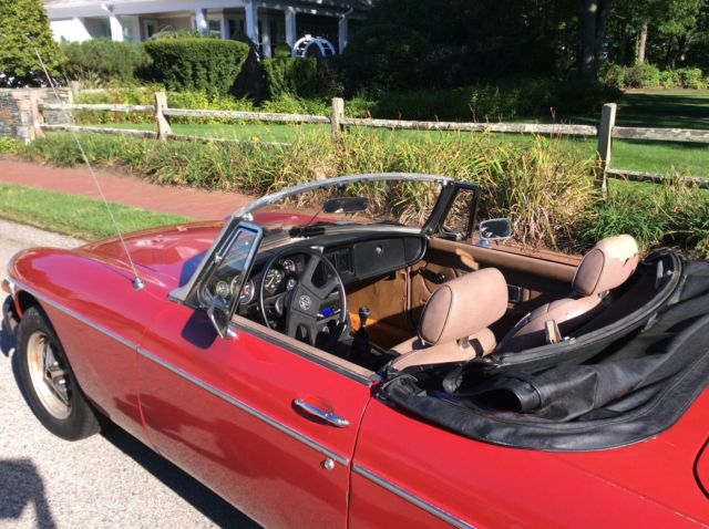 1980 Red MG MGB Convertible