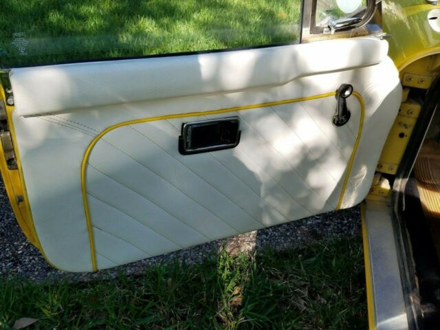 1980 Yellow MG MGB Convertible