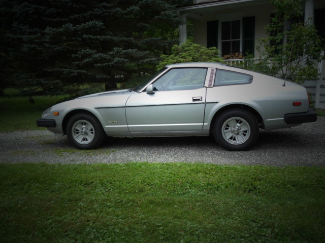 1980 Silver Nissan 280ZX Coupe