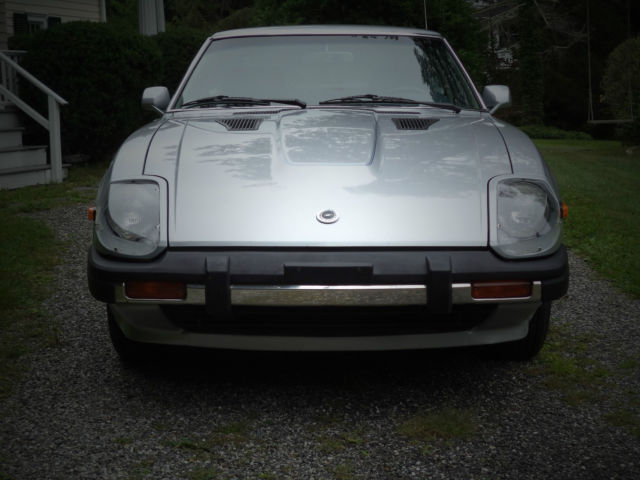 1980 Silver Nissan 280ZX Coupe