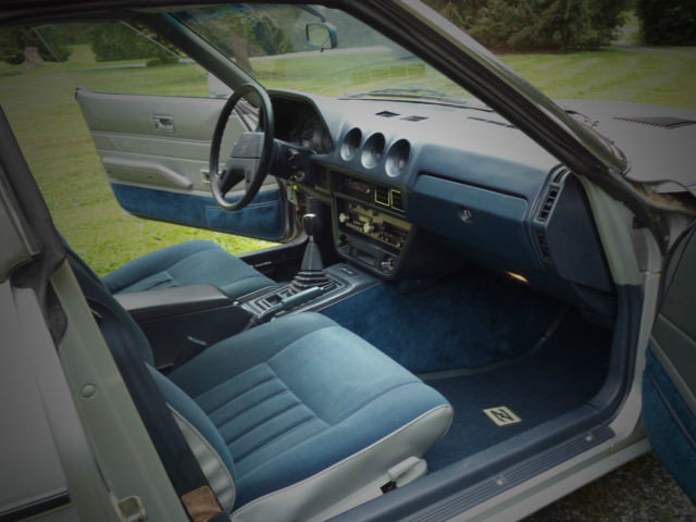 1980 Silver Nissan 280ZX Coupe