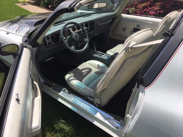 1980 White Pontiac Trans Am