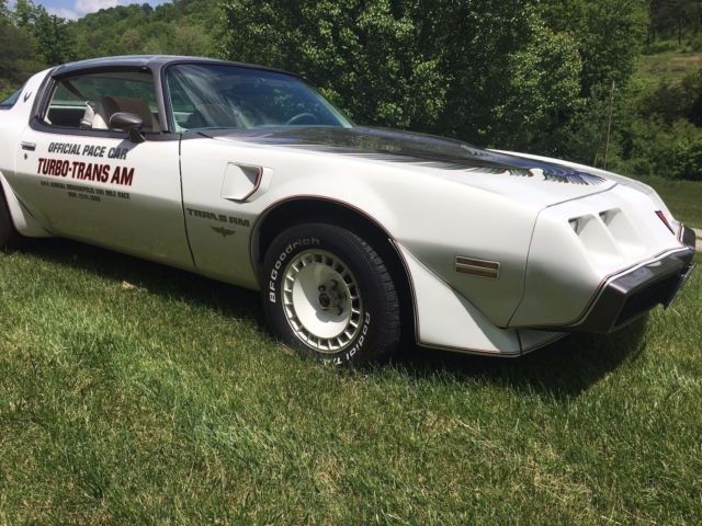 1980 White Pontiac Trans Am