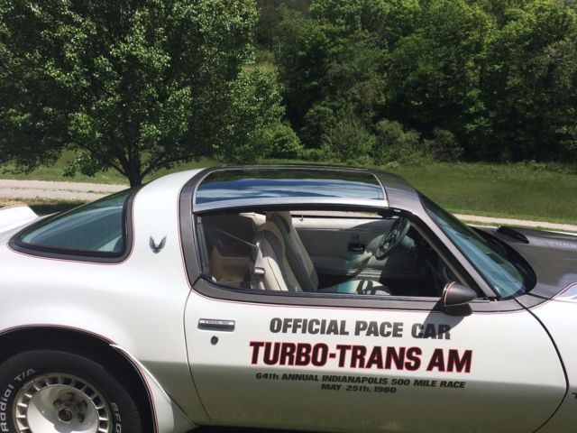 1980 White Pontiac Trans Am