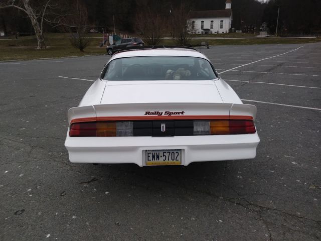 1980 black/white Chevrolet Camaro Coupe