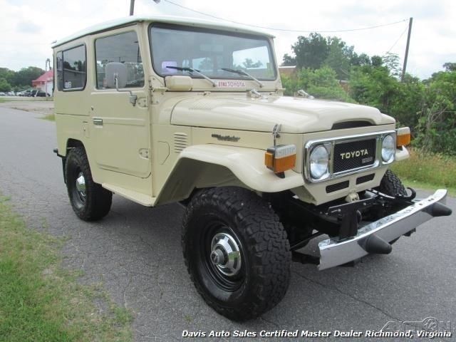1980 White Toyota Land Cruiser