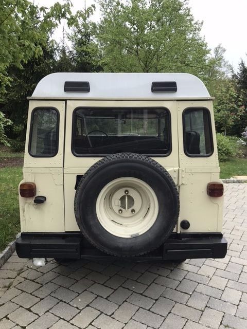 1980 Tan Land Rover Defender Wagon