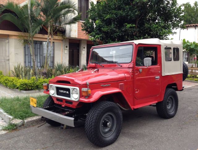 1980 Sky Blue Toyota Land Cruiser