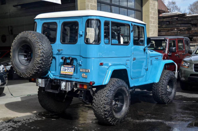 1980 Blue Toyota FJ Cruiser --