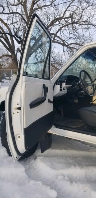 1980 Black/white Toyota Other Standard Cab Pickup