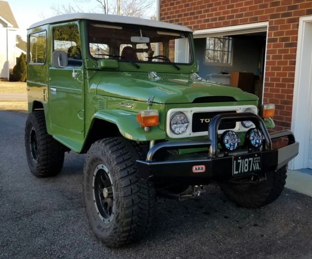 1980 Porsche Green Toyota Land Cruiser Standard FJ40