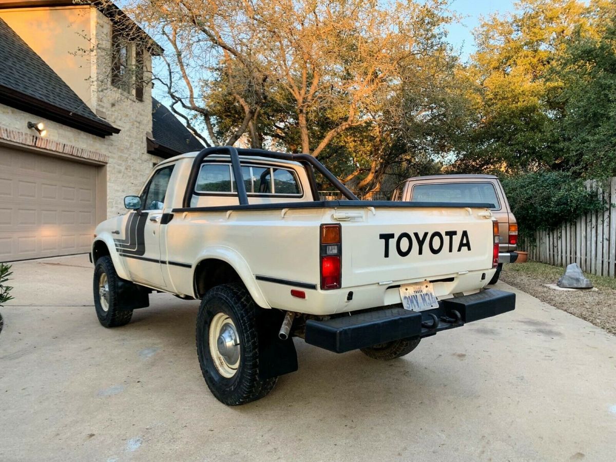 1980 Toyota Pickup Standard Cab Pickup