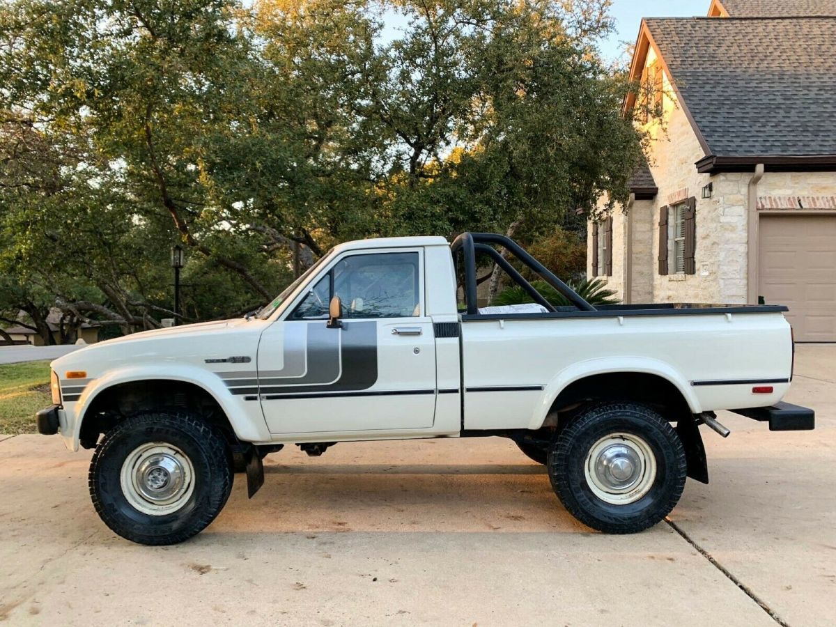1980 Toyota Pickup Standard Cab Pickup