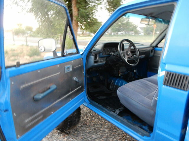 1980 Blue Toyota Other Standard Cab Pickup