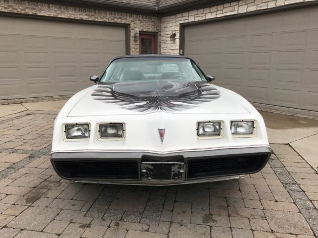1980 White Pontiac Firebird Coupe