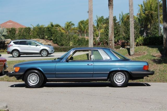 1980 Blue Mercedes-Benz 400-Series Coupe