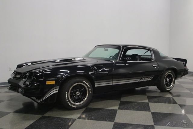 1980 Silver Chevrolet Camaro